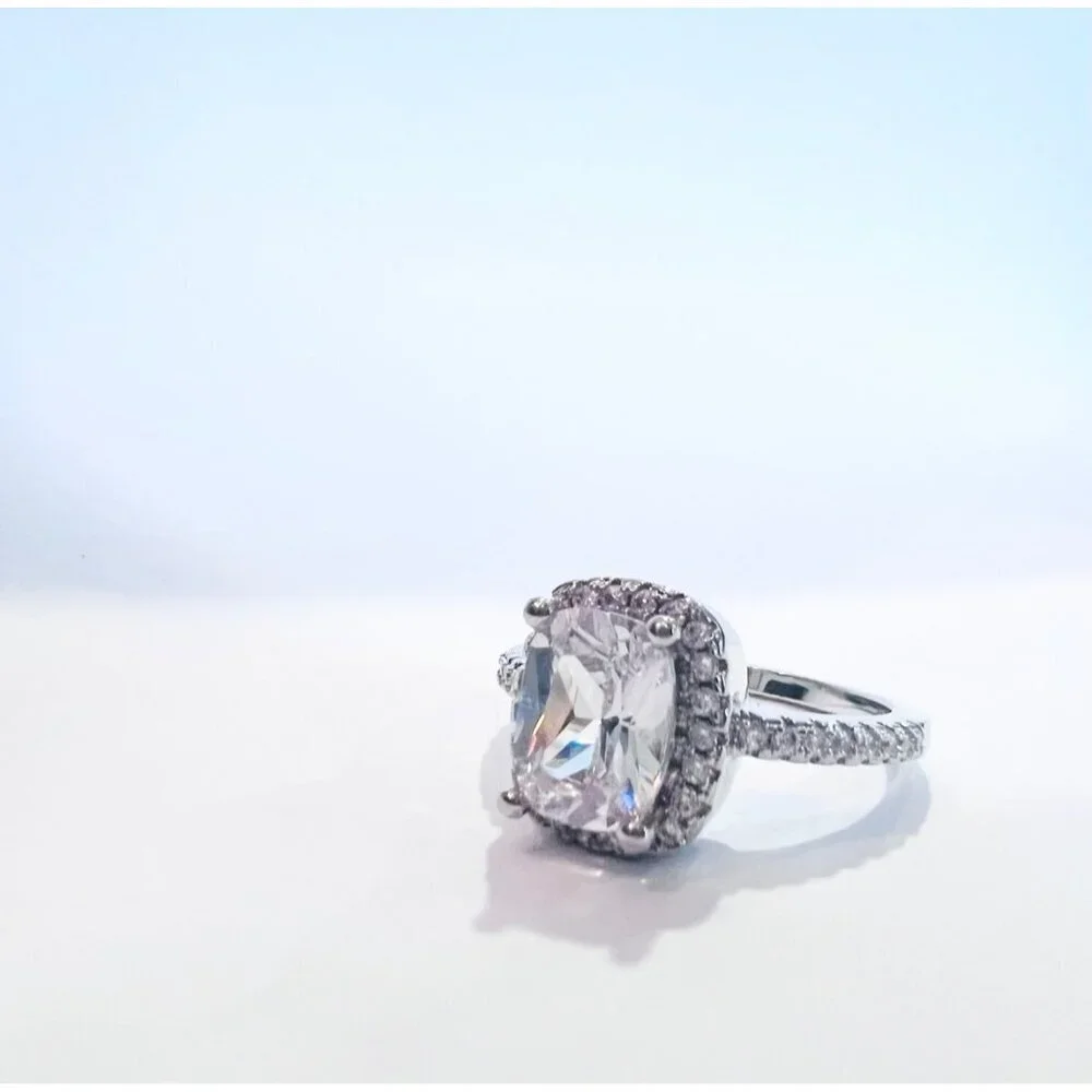 Cushion-Cut Moissanite CZ Halo Ring Size 8 Stainless Steel